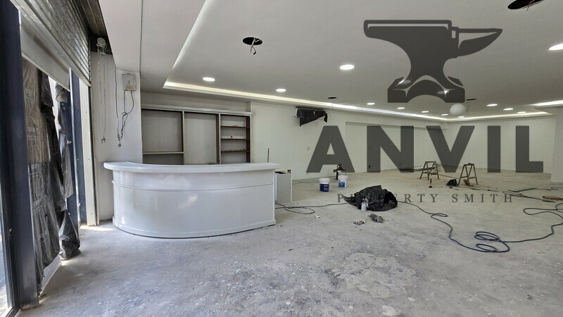 12 On Palm Boulevard, Gateway, Umhlanga - Shop 1A - 180m2 property image 2