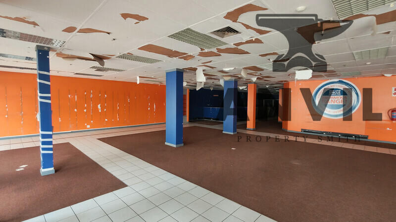 Alvaro Centre - Alvaro Centre 285 property image 3