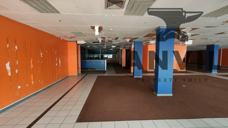 Alvaro Centre - Alvaro Centre 285 property image 4