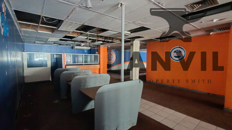 Alvaro Centre - Alvaro Centre 285 property image 16