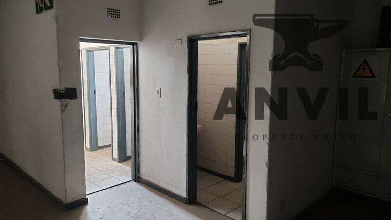 Alvaro Centre - Alvaro Centre 285 property image 31