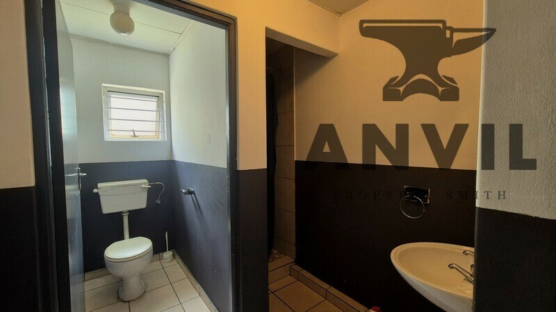 Nutwood Industrial Park - Unit 9 property image 16