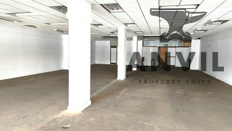 Alvaro Centre - Alvaro Centre 285 property image 5