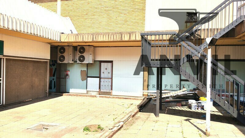 Alvaro Centre - Alvaro Centre 285 property image 18