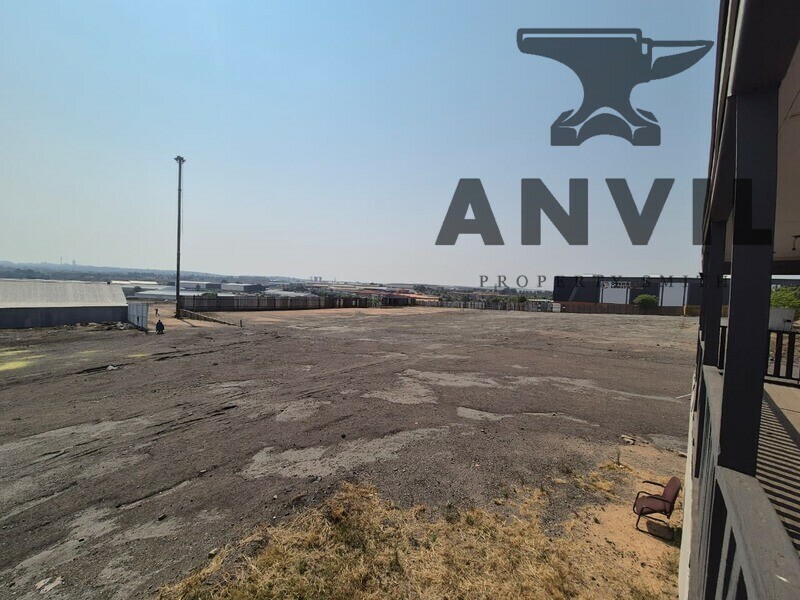 5 Navvi street, Alberton  - Versatile 1,400m² Warehouse with Massive 40,000m² Yard — Perfect for Logistics and Fleet Operations property image 11 5 Navvi street, Alberton  - Versatile 1,400m² Warehouse with Massive 40,000m² Yard — Perfect for Logistics and Fleet Operations property image 11