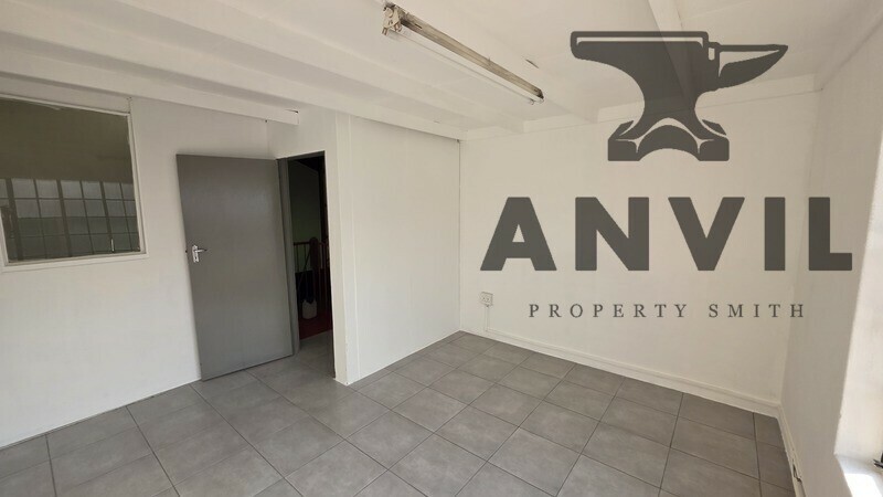 Gateway Industrial Park, 21 Graniet Road  - Unit 15. property image 16