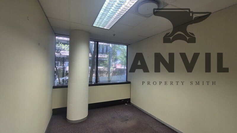 31 Princess of Wales Terrace, Parktown - First floor door 01 property image 7