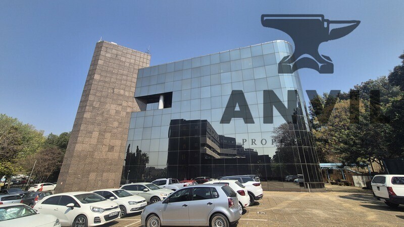 31 Princess of Wales Terrace, Parktown - First floor door 01 property image 14