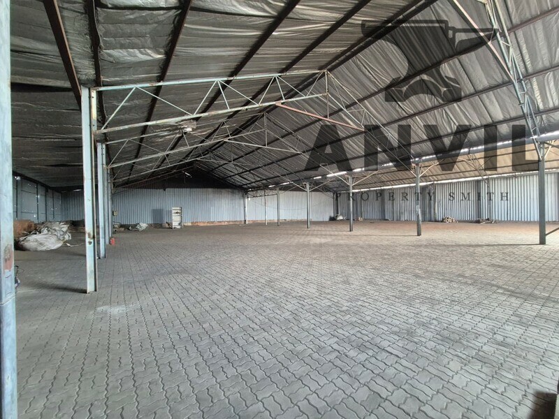 5 Navvi street, Alberton  - Versatile 1,400m² Industrial Facility with Expansive Yard — Ideal for Logistics, Manufacturing & Distribution property image 4