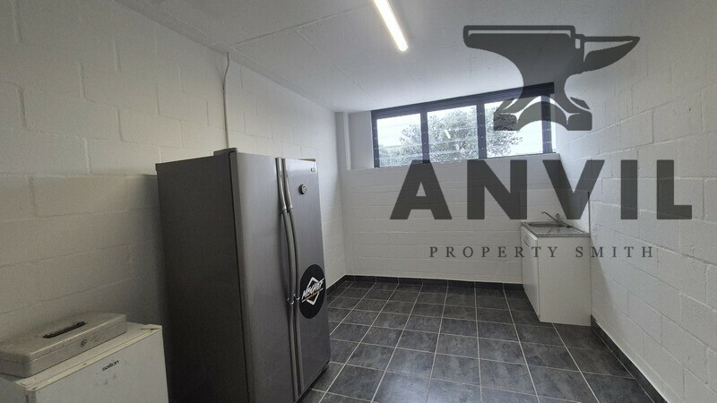 South Palms Industrial Park - Unit A16 + A17 property image 13