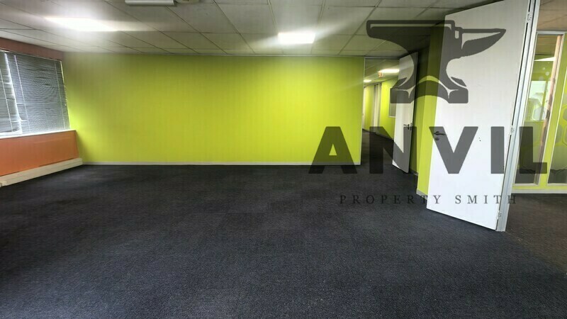 Holiday House, Ferndale, Randburg - First Floor property image 8