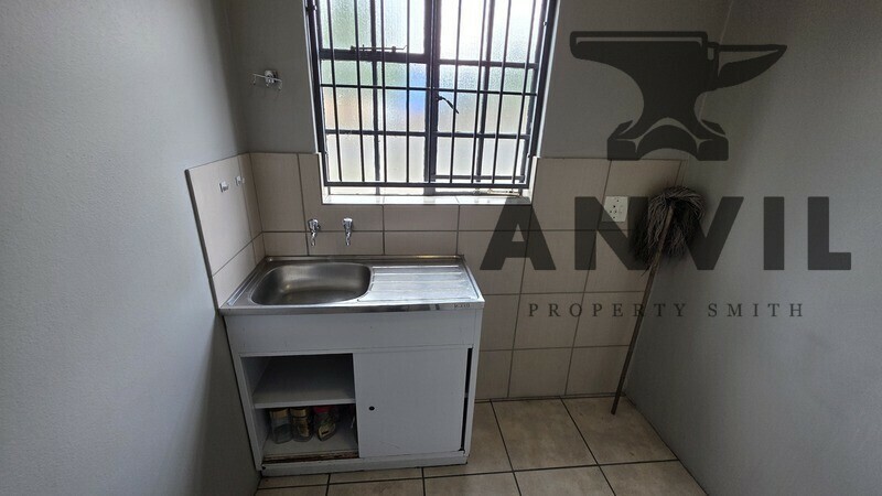 Jet Industrial Park - Unit 3 property image 12