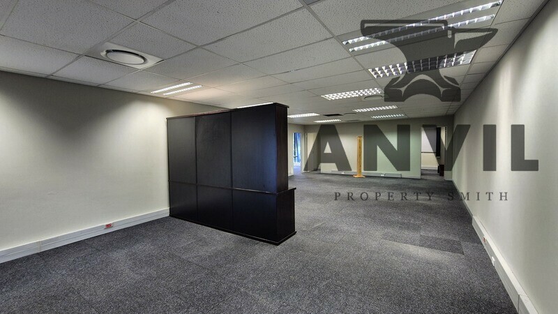 Island Office Park,35 Island Cir, Riverhorse Valley - Office 227 property image 4