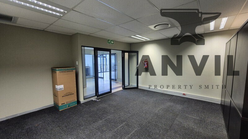 Island Office Park,35 Island Cir, Riverhorse Valley - Office 227 property image 3