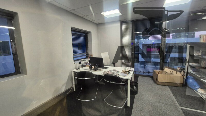 The Hill on Empire, Parktown - Building A (N) 2nd floor  property image 8