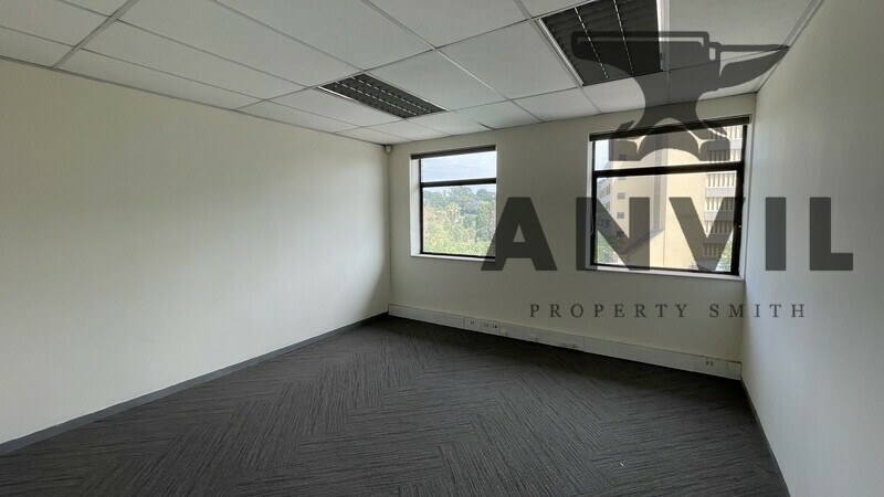 Constantia Ridge - Half Floor property image 10