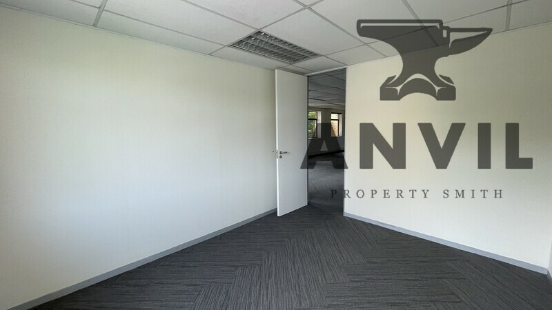 Constantia Ridge - Half Floor property image 11