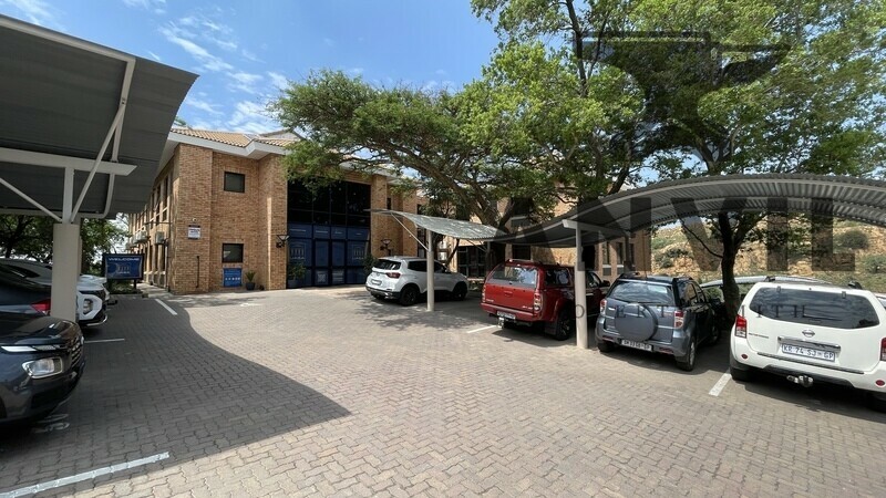 Constantia Ridge - Half Floor property image 23