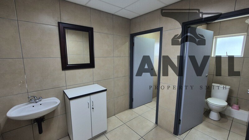 Tri star technology, 43 island circle, Riverhorse valley, Newlands East - Unit 1 property image 8