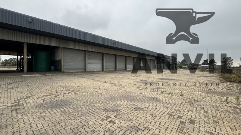 Freestanding Industrial Warehouse To let - Leader Avenue, Stormill