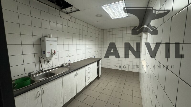 1141 Leader Avenue - Freestanding Industrial Warehouse To let - Leader Avenue, Stormill property image 13