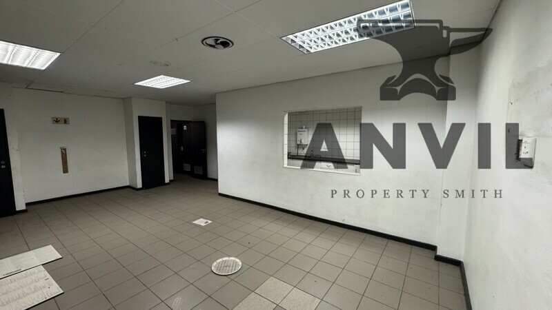 1141 Leader Avenue - Freestanding Industrial Warehouse To let - Leader Avenue, Stormill property image 15