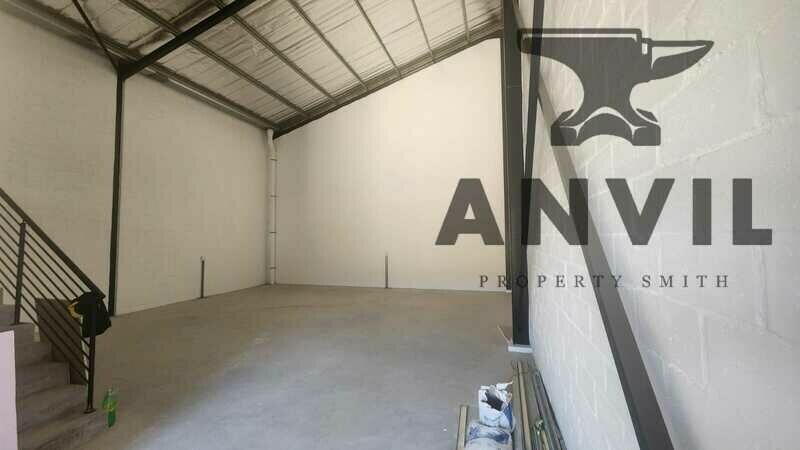 2 Grant Street  - Unit 5 - 281m² Industrial Warehouse to Let property image 19