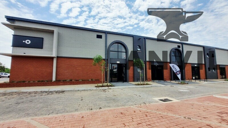 Inside Out Showroom / Warehouse Park - Unit 2 property image 21