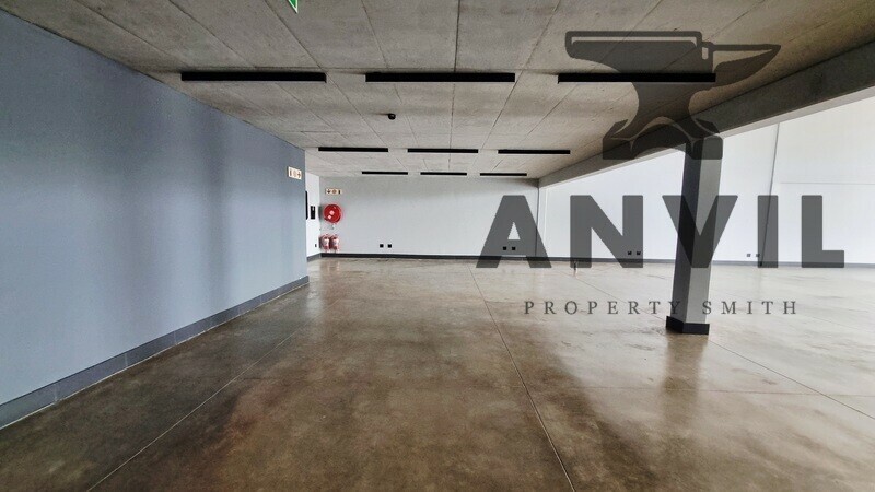 Inside Out Showroom / Warehouse Park - Unit 2 property image 14