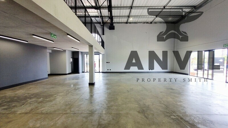 Inside Out Showroom / Warehouse Park - Unit 1 property image 6