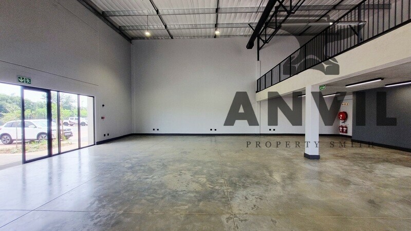 Inside Out Showroom / Warehouse Park - Unit 1 property image 12