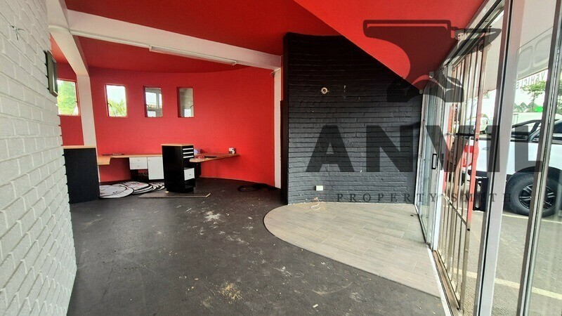 33 Old Main Road - Car Dealership Unit property image 8