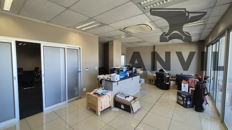 Montague Park  - 2480sqm Warehouse to Let property image 14