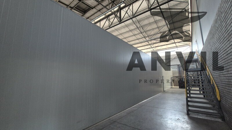 Montague Park  - 2480sqm Warehouse to Let property image 21