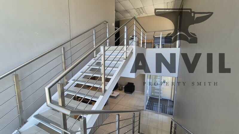 Montague Park  - 2480sqm Warehouse to Let property image 33