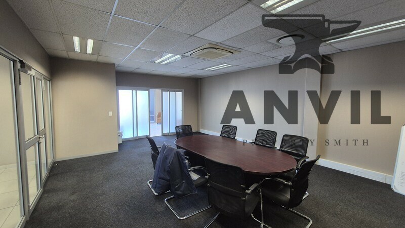 Montague Park  - 2480sqm Warehouse to Let property image 42