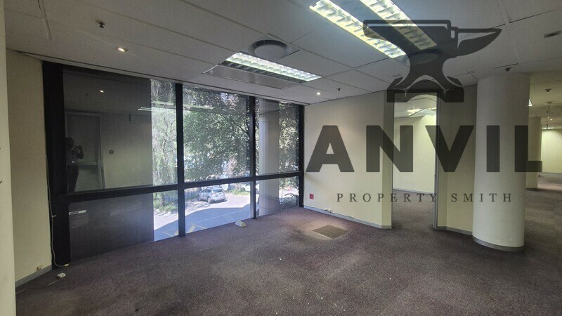 31 Princess of Wales Terrace, Parktown - Entire Building property image 13