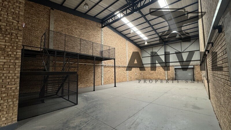 Stormill Industrial Estate, Stormill, Randburg - Unit 9 property image 4