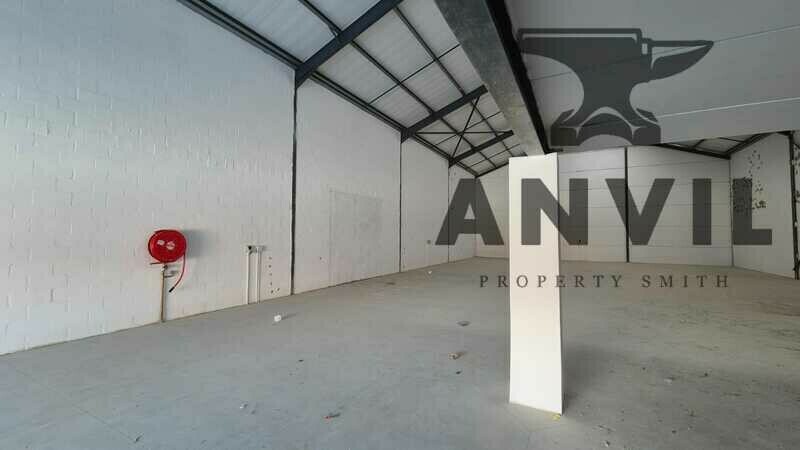 Blaauwberg business park back units - Unit 10, 11,12, 13, 14 property image 2