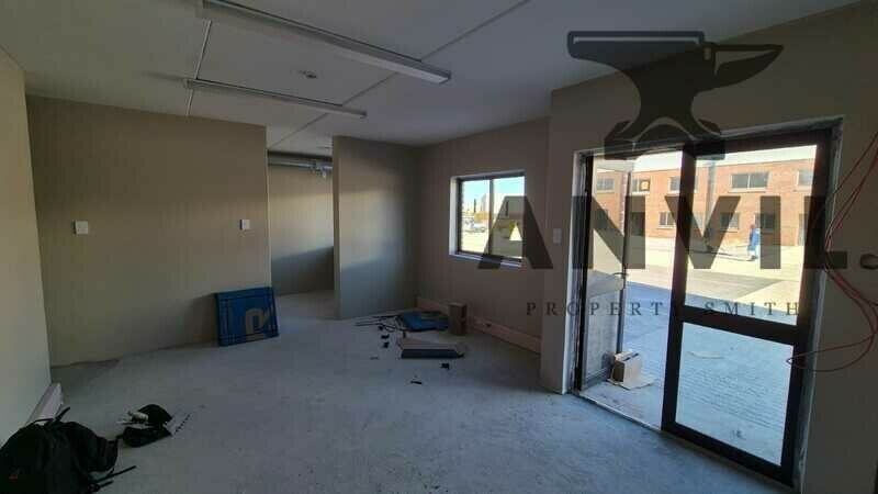 Blaauwberg business park back units - Unit 10, 11,12, 13, 14 property image 4