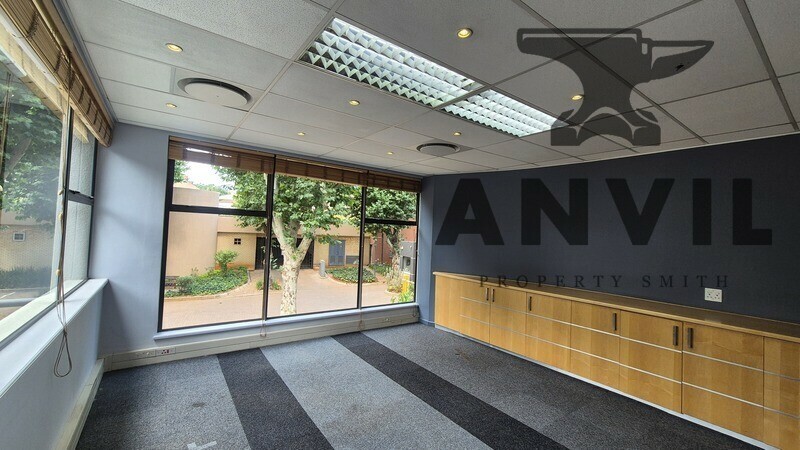 37 Empire Road, Parktown - Entire building property image 16
