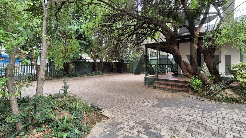 786 Jan Shoba - Freestanding unit  property image 25