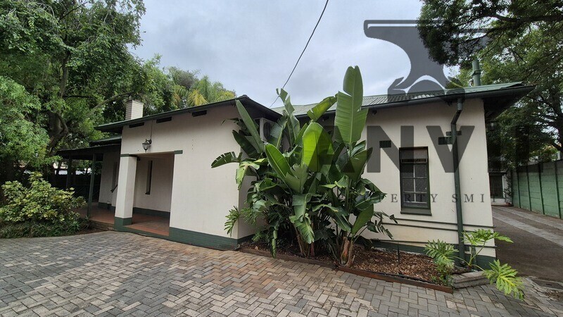 786 Jan Shoba - Freestanding unit  property image 8