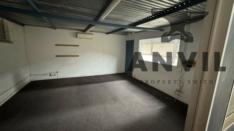 8 Minerva Ave, Lea Glen, Randburg - 1400m² Freestanding Industrial building To Rent - Lea Glen property image 18