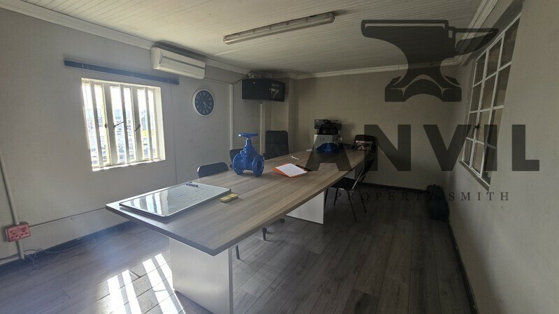 Brackenfell, 450m2 Warehouse To let  - Brackenfell, 450m2 Warehouse To let  property image 5