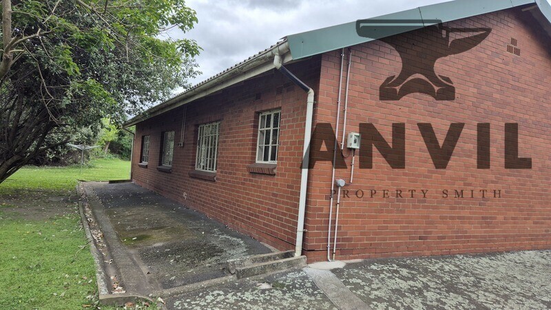 AECI Umbogintwini Industrial Complex - Building 114 property image 3