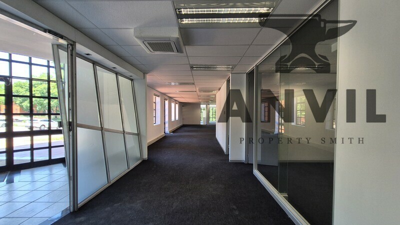 Block H, Hampton House, Peter Place Office Park, Bryanston - Block H GF property image 3