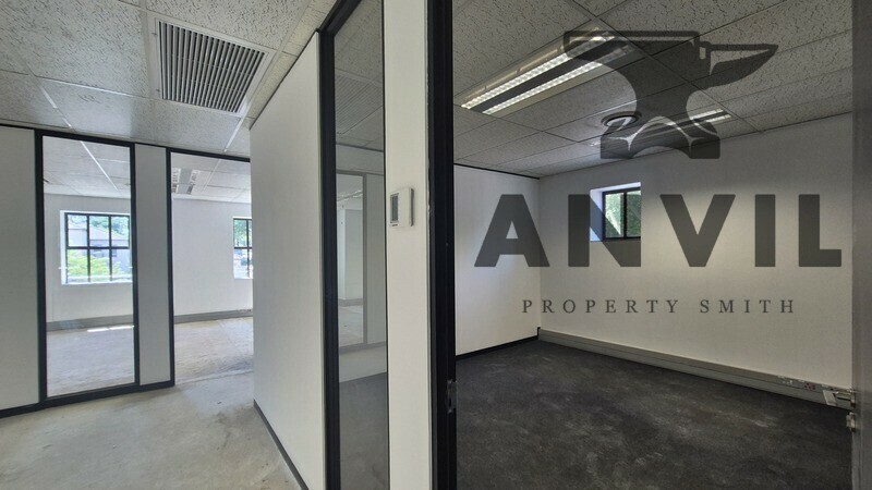 SIS House, Eton Office Park West - SIS House First Floor LHS property image 6