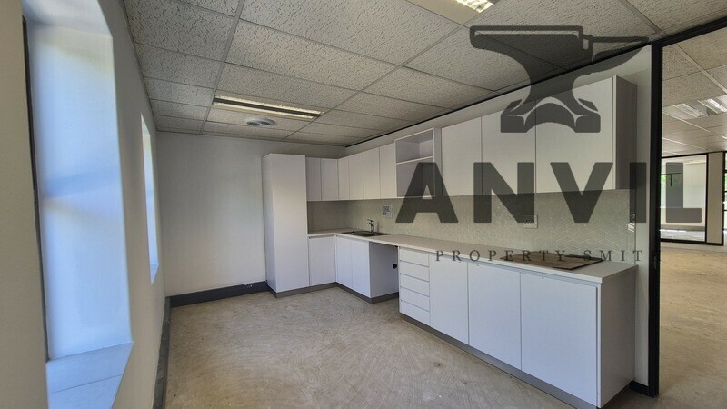 SIS House, Eton Office Park West - SIS House First Floor LHS property image 12