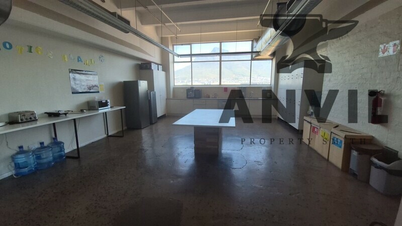 8 Wessex Road - Prime Offices property image 5